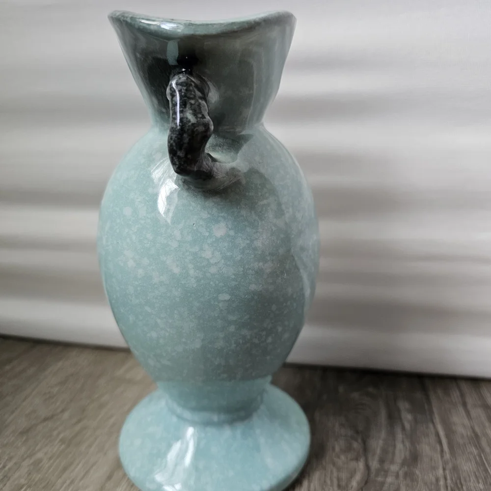 Vintage Hull Pottery Vase Royal Woodland Blue Teal Speckled Glaze W4 6 1/2